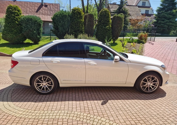 Mercedes-Benz Klasa C cena 52300 przebieg: 127000, rok produkcji 2012 z Zakopane małe 121